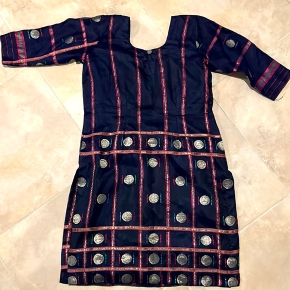 Elegant Indigo Organza and Silk Punjabi Formal Salwar Kameez - Picture 3 of 8